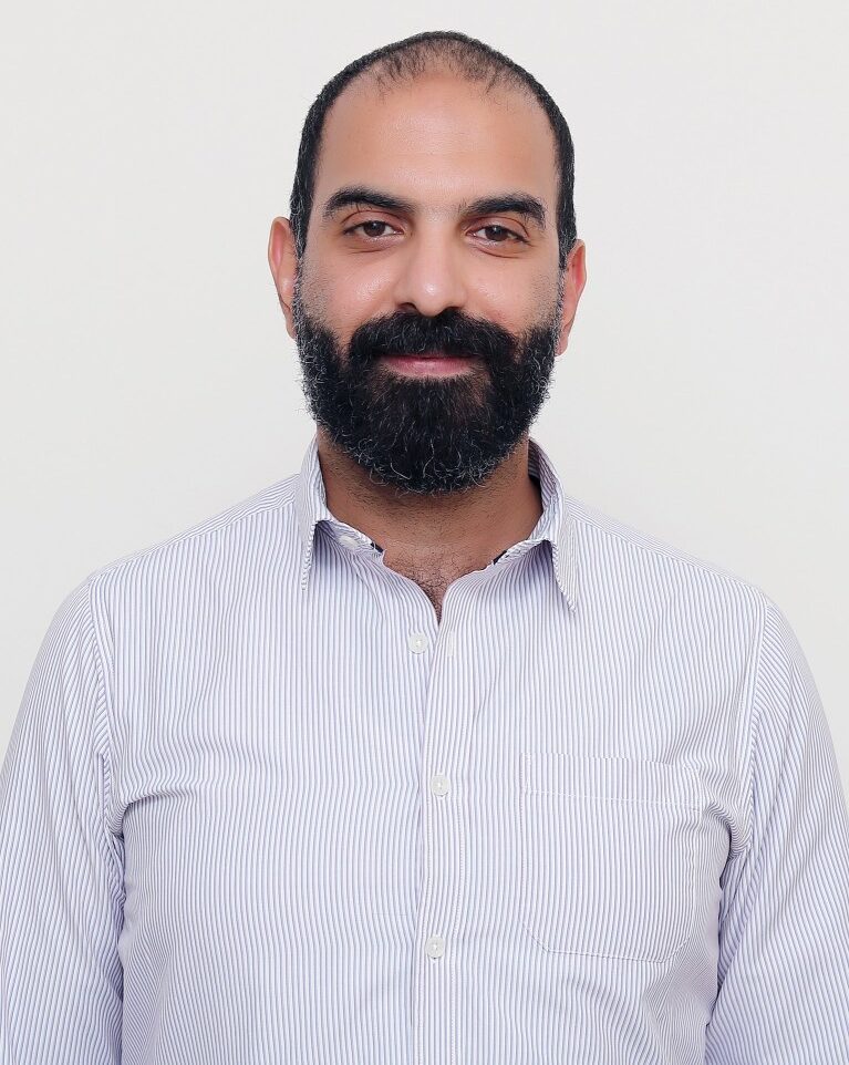 محمود علوى